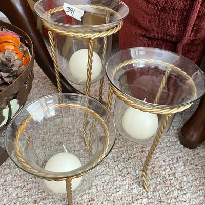 Set of 3 Glass Candle Holders - Lot 391