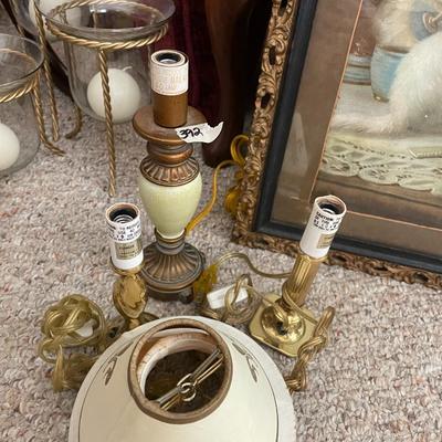 3 Mini Electric Lamps with 2 Shades - Lot 392