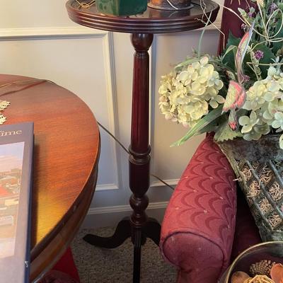Wooden Plant Stand - Lot 393