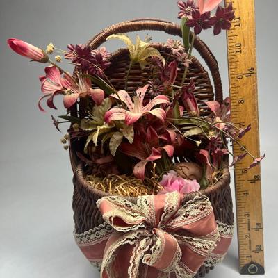 Vintage Cottagecore Faux Flowers Foliage Hanging Basket Home Decor
