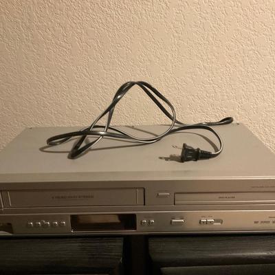 Philips 4-Head Hi-Fi Stereo VCR and DVD Player
