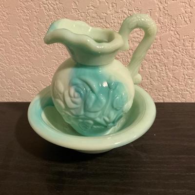 Vintage Avon mini green swirl milk glass.