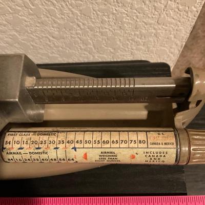 Vintage Pitney/ Bowes Scale