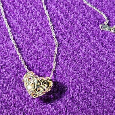 14K Gold Chain w/Unmarked Heart Pendant