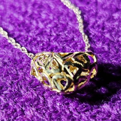14K Gold Chain w/Unmarked Heart Pendant