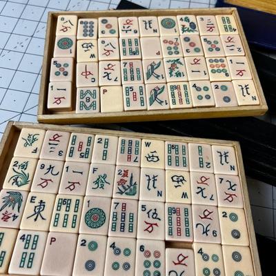 NEAT Antique Mahjong Set 