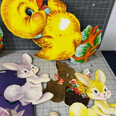 Lot of Vintage Easter Cut Outs