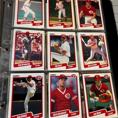 3 Ring Binder of Baseball cards from the '60's and 70's