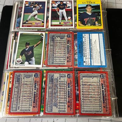 3 Ring Binder of Baseball cards from the '60's and 70's