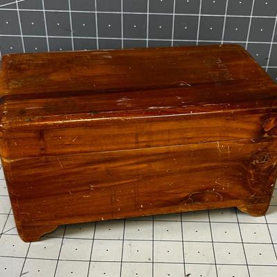 Cedar Keepsake Box 
