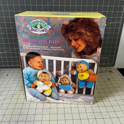 Vintage NEW in the Box Cabbage Patch Baby Land Kid 1988 