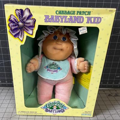 Vintage NEW in the Box Cabbage Patch Baby Land Kid 1988 