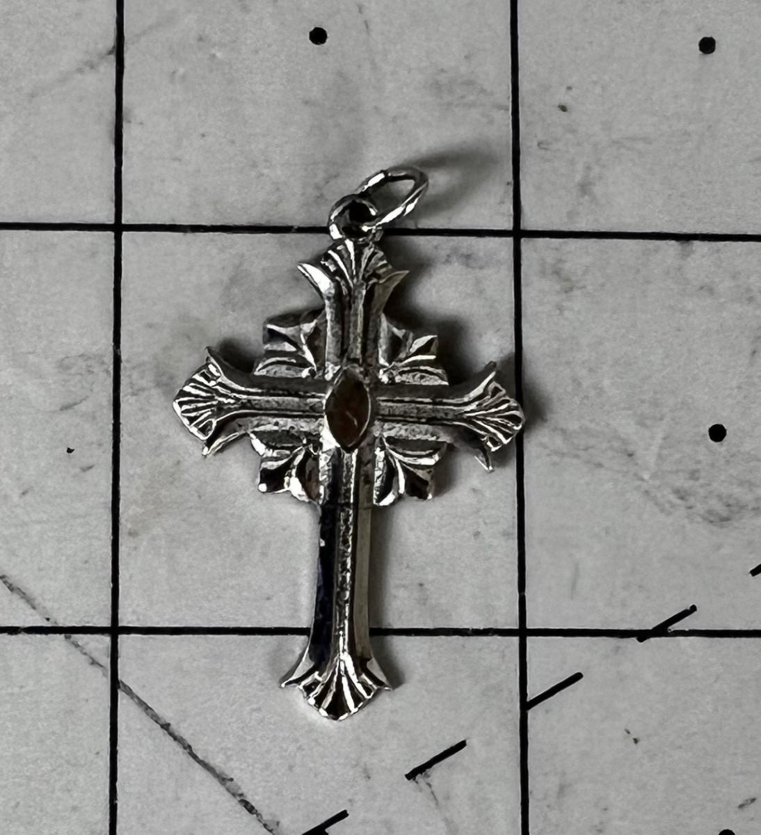 Sterling Silver Maltese Cross | EstateSales.org