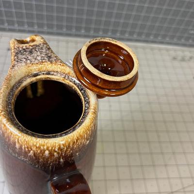Hull Mirror Brown Drip Edge Coffee Pot