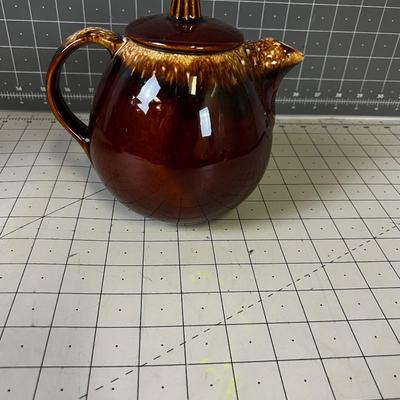 Hull Mirror Brown Drip Edge Tea Pot