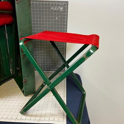 COLEMAN Folding Camp Table with Stools 