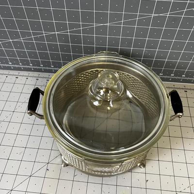 Pyrex 8" Casserole Dish w/lid and Steel Holder.