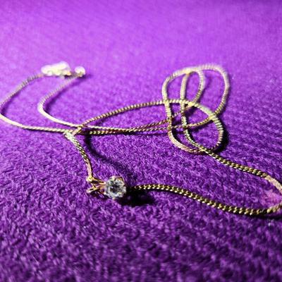 14K Woven Gold Chain w/Costume Pendant