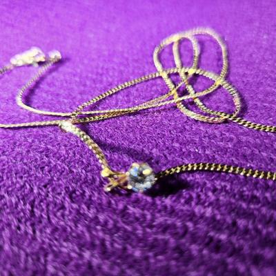 Quality Costume Gold-Tone Necklace w/Clear Glass Gem