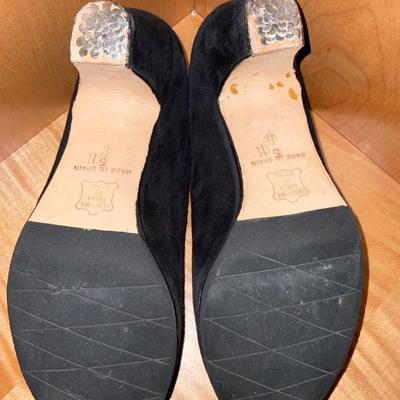 Three pair of Tap Shoes size 6.