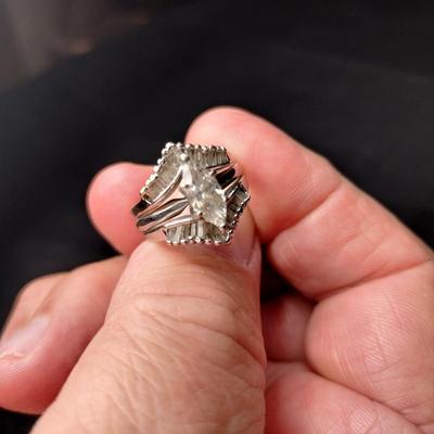 14K Gold Marquise Diamond Ring with Oblong Chips