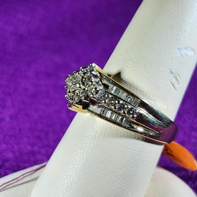 Gold Ring with Diamonds