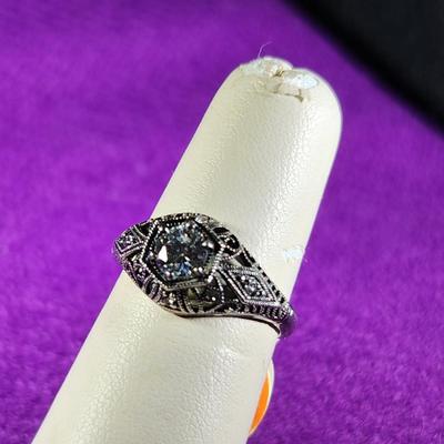 Sterling Silver Ring with Crystal Stone & Diamond Chips