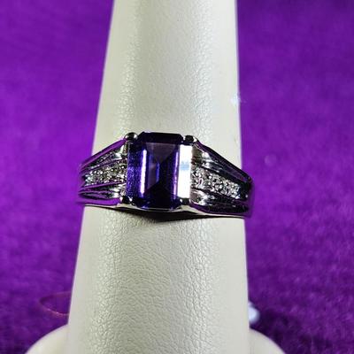 10K Gold Ring with Synthetic Tanzanite Gem