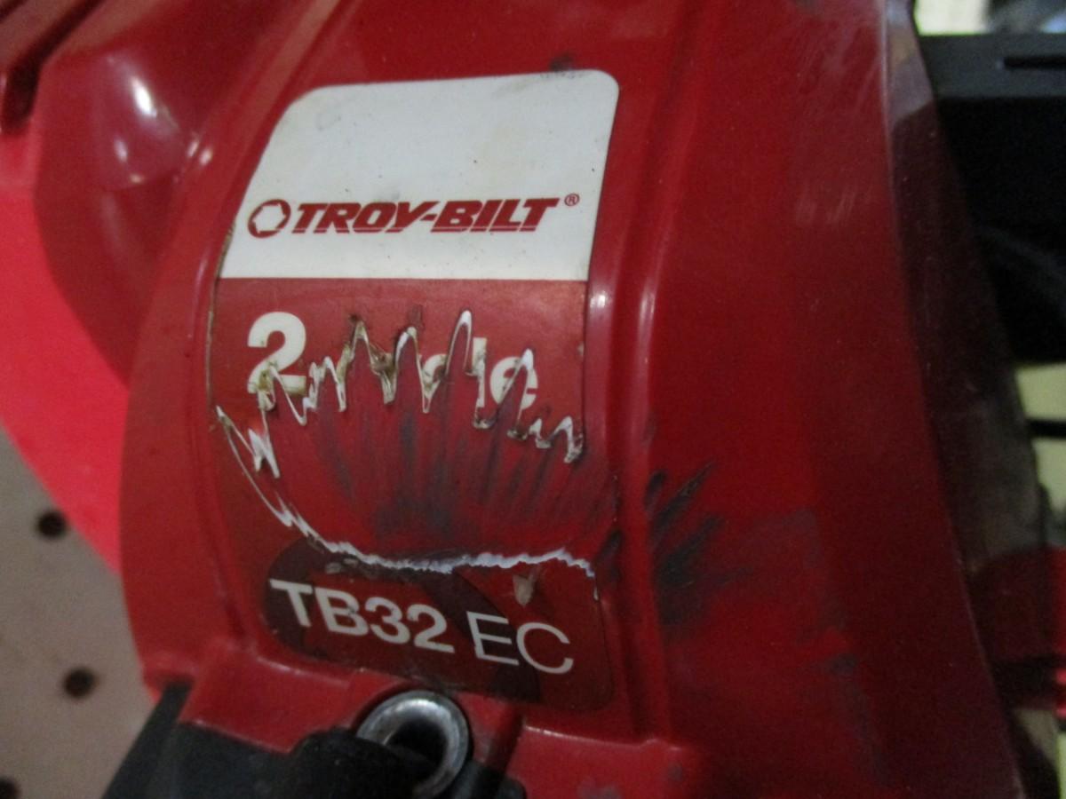 Troy Bilt TB32 EC Weed Eater