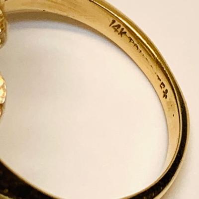 Lot 501: Cultured Pearl & Diamond  Gold Ring: 14k, 8.6gr Tw., Sz 6