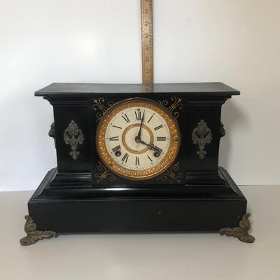 LOT 2M: Vintage Ansonia Company Mantel Clock w/ Key