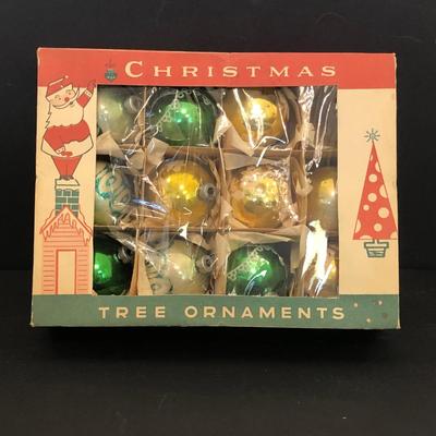 LOT 37M: Vintage Christmas Ornaments
