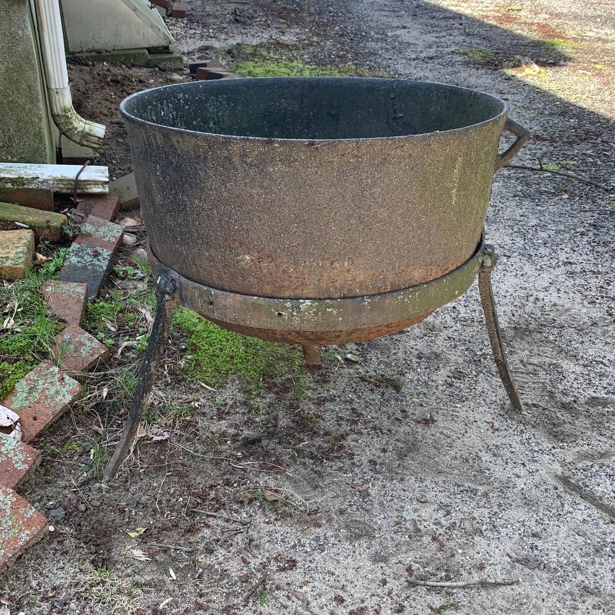 LOT 145R Large Cast Iron Cauldron w/Stand