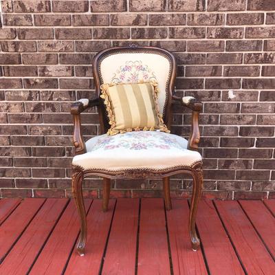 LOT 8M: Chateau D'Ax Tapestry Chair w/ Pillow