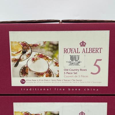 ROYAL ALBERT ~ Old Country Rose ~ 5 Piece Place Set ~ Service For 4