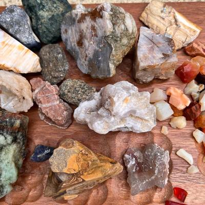 Lot of Geodes, Semi Precious Stones, Rocks, Crystals - Incl. Aquamarine, Amethyst, Opal