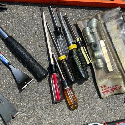 CRAFTSMAN ~ Toolbox & Assorted Tools