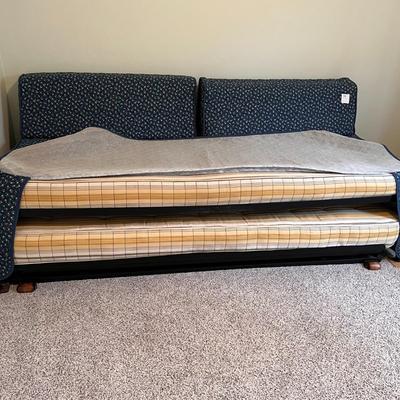 Vintage Daybed with Trundle, Covers and Removable Cushions
