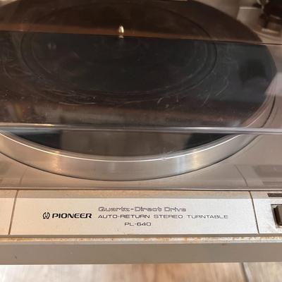 Vintage Pioneer PL-640 Turn Table Direct Drive Record LP Player Audiophile
