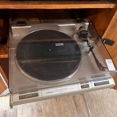 Vintage Pioneer PL-640 Turn Table Direct Drive Record LP Player Audiophile