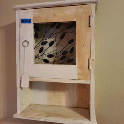 2 Small Wall Cabinets