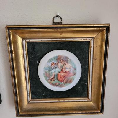 2 Framed Wall Decor