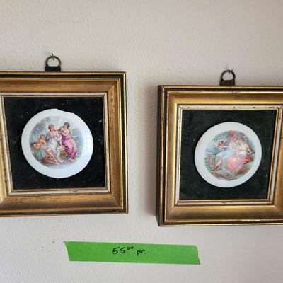 2 Framed Wall Decor