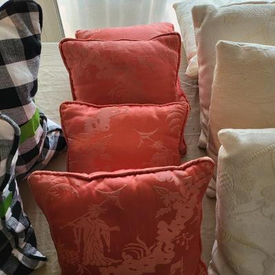 Pillow Lot