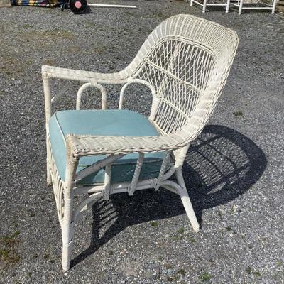 239 Antique Wicker Arm Chair