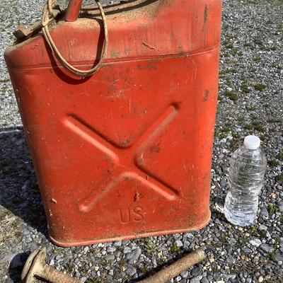 249 Lot of 3 Antique Vintage Gas Canisters