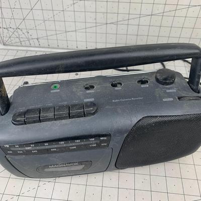 #28 Magnavox AQ 4050 Radio and Casette Recorder/Player