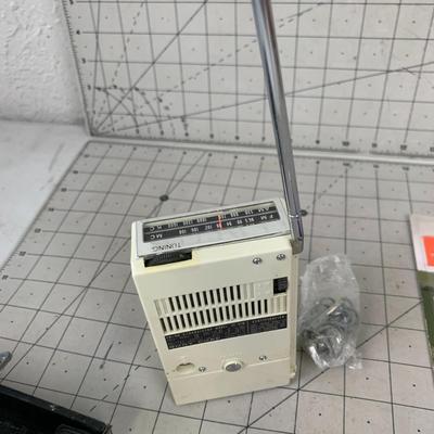 #51 Vintage Sony FM/AM Radio and Lighter