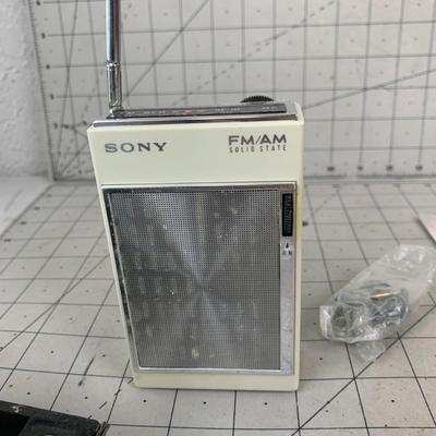 #51 Vintage Sony FM/AM Radio and Lighter