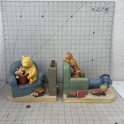 #97 Disney Winnie The Pooh Bookends By Michel & Company